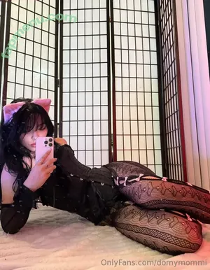 Bbaybeebirkin / beevibinn / chocoostrabieee / lilpinkiezzz / riukumabear nude photo #0100