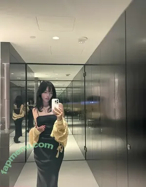 Bbaybeebirkin / chocoostrabieee / kaniiberry / lilpinkiezzz / riukumabear nude photo #0264