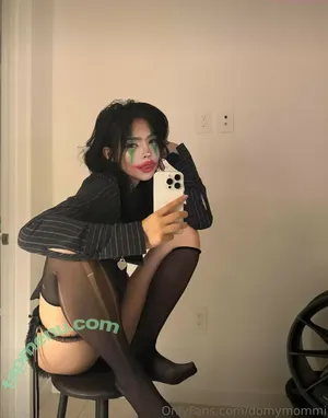 Bbaybeebirkin / beevibinn / chocoostrabieee / lilpinkiezzz / riukumabear nude photo #0317