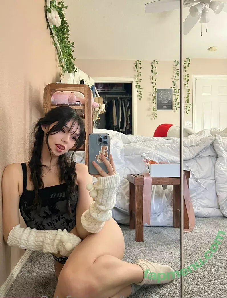 Bbaybeebirkin nude photo #0036 (beevibinn / chocoostrabieee / lilpinkiezzz / riukumabear)