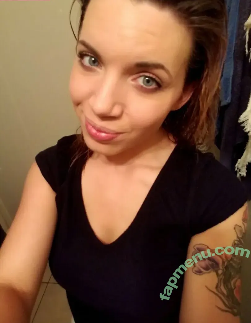 bbcaddictedwife nude photo #0020 (blueyyedbeautyy / reel)
