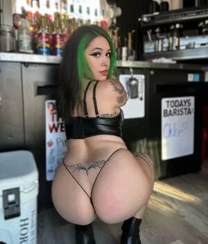Bbchlo nude photo #0002