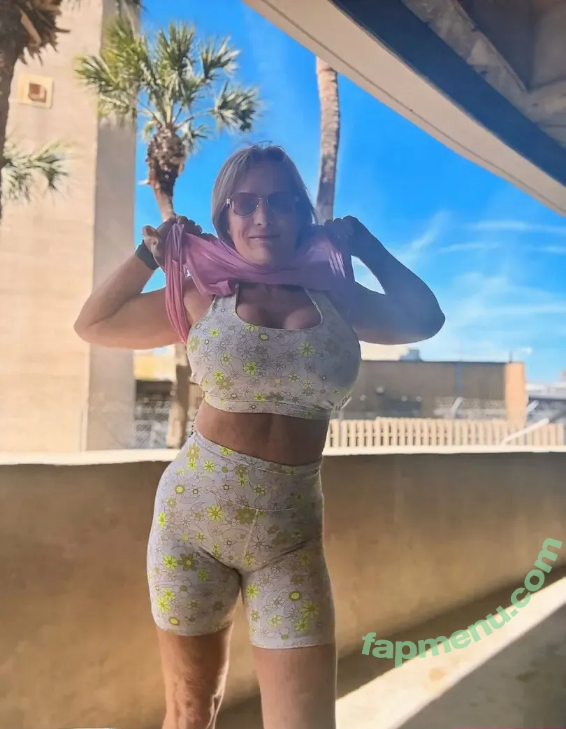 bbcloveslana nude photo #0024 (withloveleena)