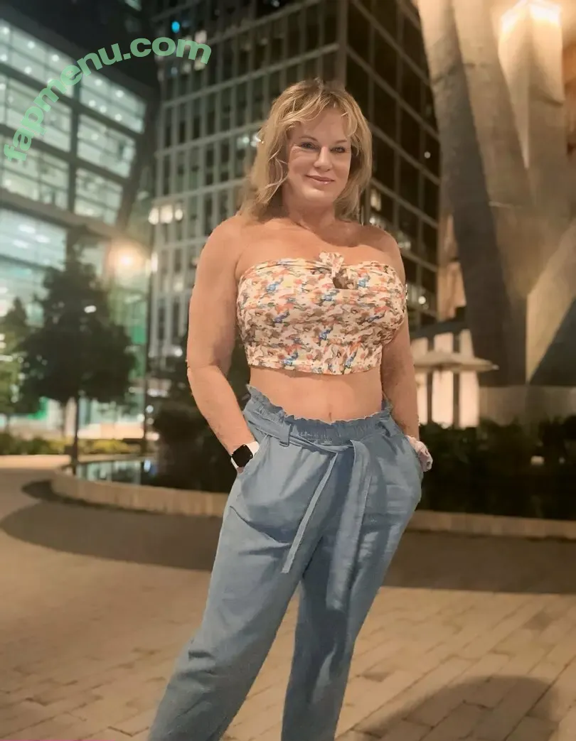 bbcloveslana nude photo #0216 (withloveleena)