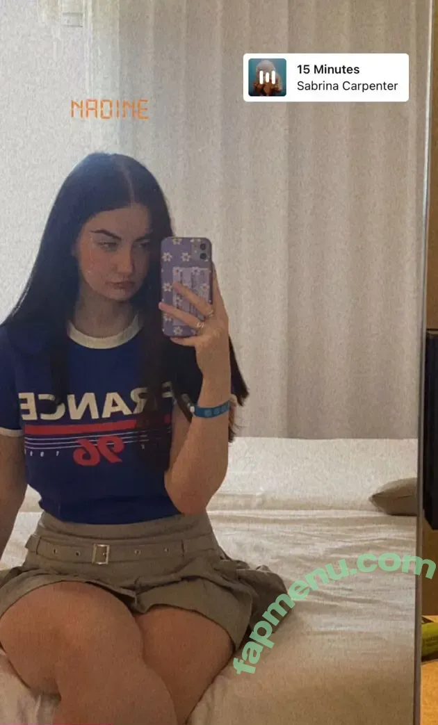bbeambee nude photo #0003 (bbeam.bee)
