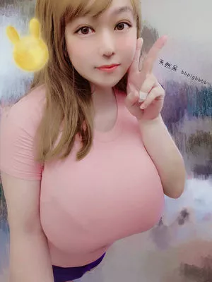 bbpigbbbb /  / BeBe / bbpigbebe / zzabbybaby / ベベ / 比比 nude photo #0199