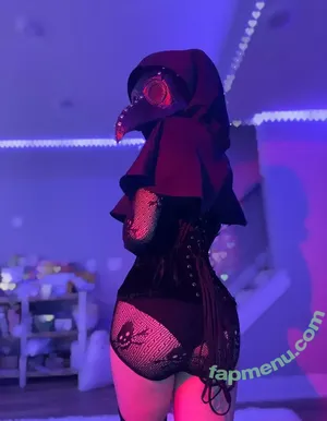 bbplague / Slimthicccsenpai nude photo #0010