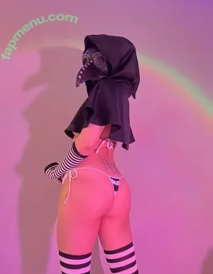 bbplague / Slimthicccsenpai nude photo #0194