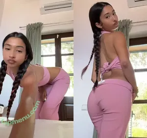 Bbtrickz / belizekazi nude photo #0076