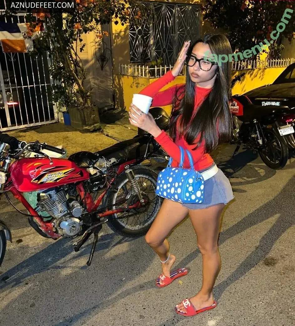 Bbtrickz nude photo #0050 (belizekazi)