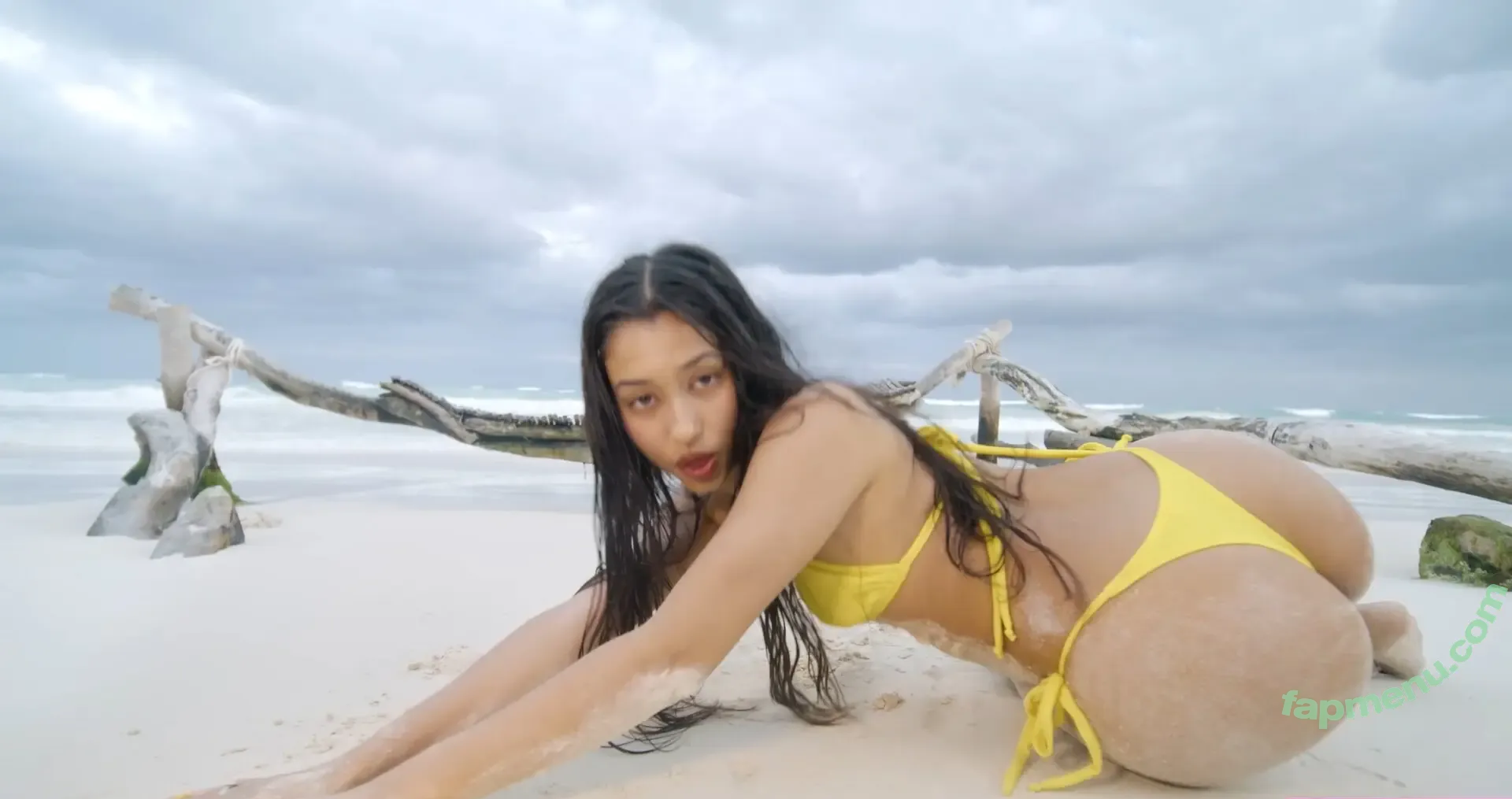 Bbtrickz nude photo #0116 (belizekazi)