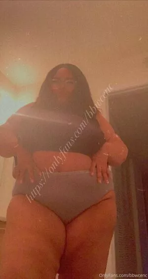 bbwcenc / bbw.cen nude photo #0036