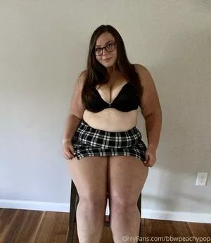 bbwpeachypop / peachybumxo nude photo #0005