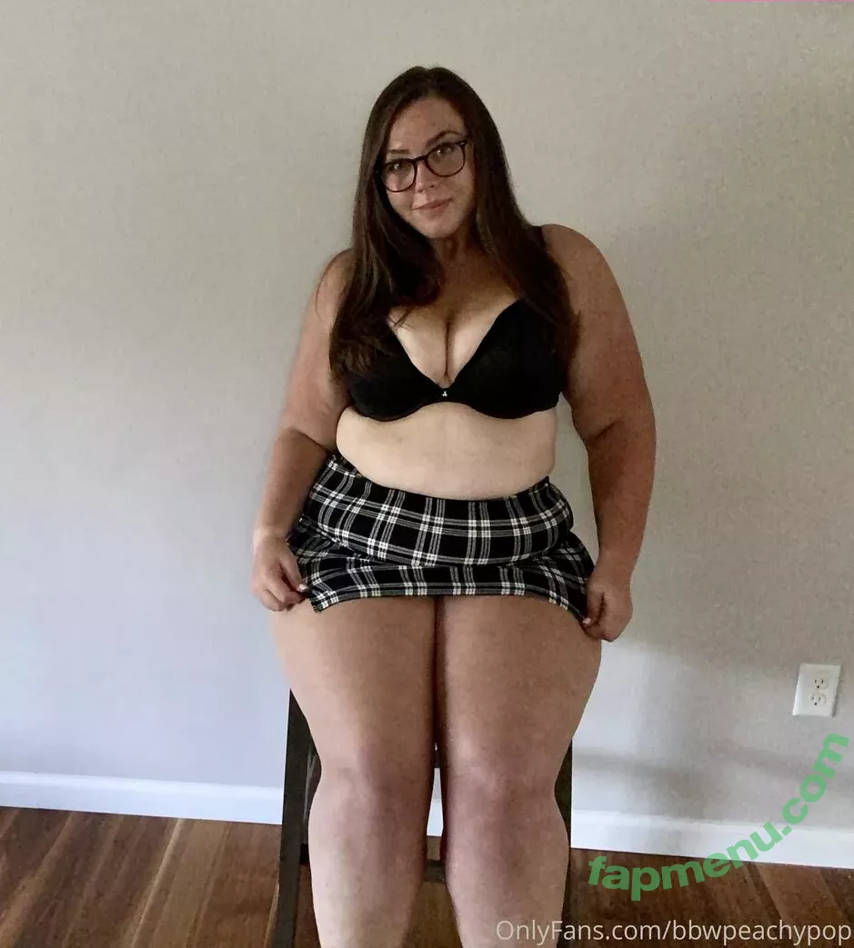 bbwpeachypop nude photo #0005 (peachybumxo)