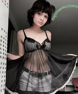 bby.bugz / bugsy.bby nude photo #0012