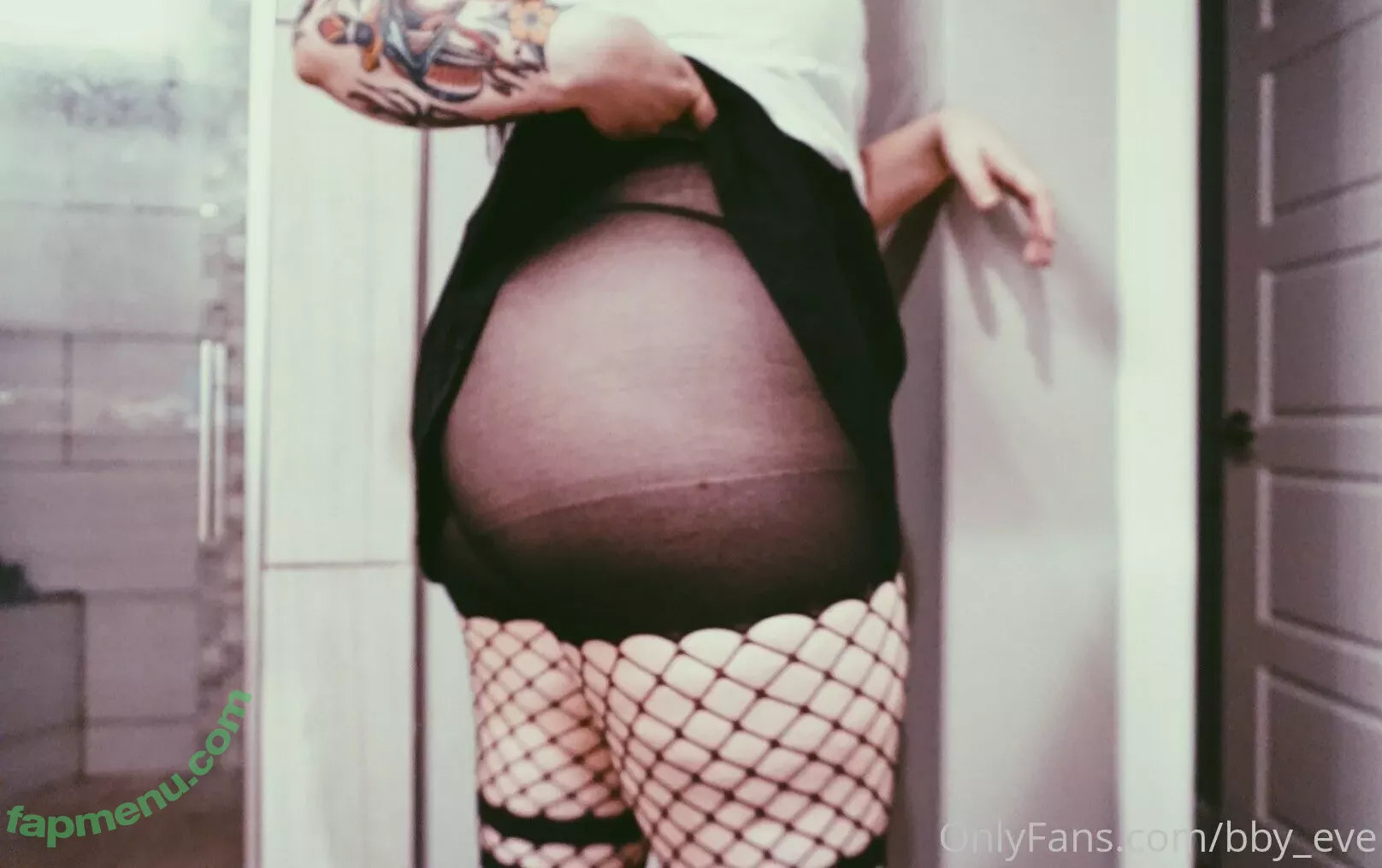bby_eve nude photo #0001 (bbyeve__)