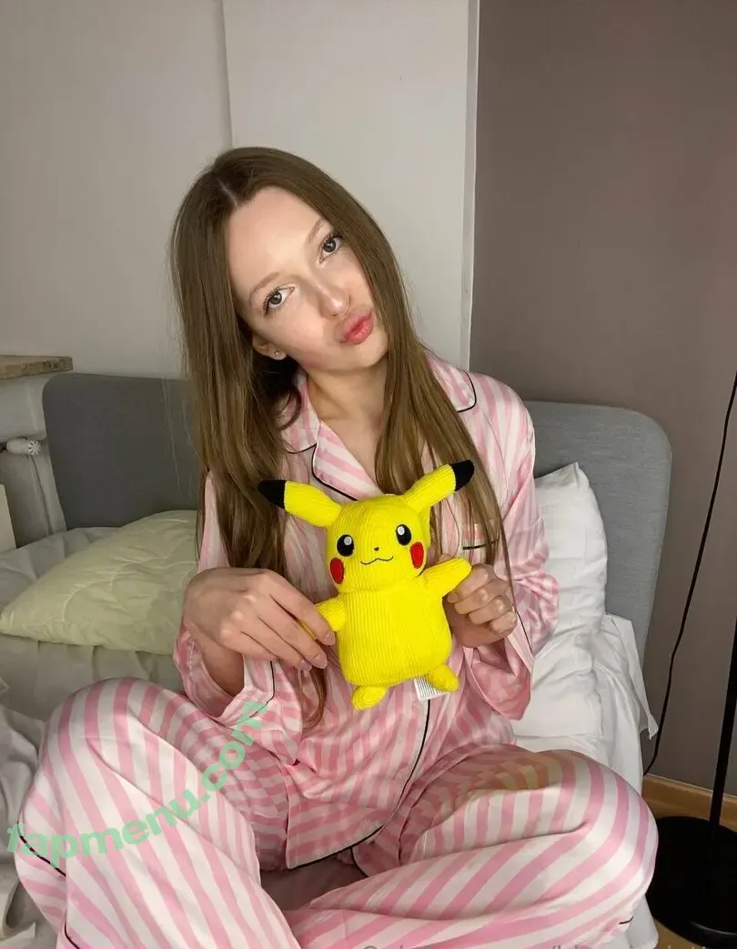bby.nicoletta nude photo #0032 (nicolettaofficial)