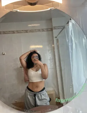 bbyalmg / Anna / bbyali.3 / bbyalmgg nude photo #0024