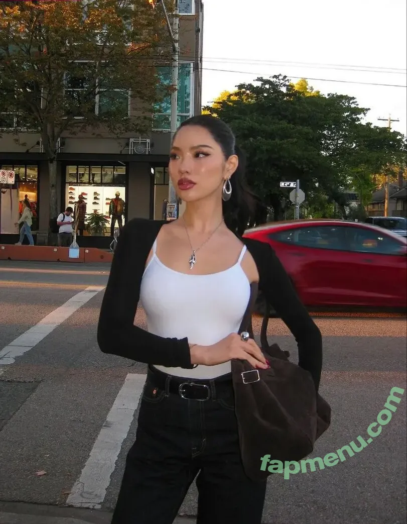 Bbyambi nude photo #0039 (Amberly yang / ambi_baby / ambie)