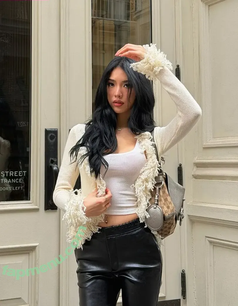 Bbyambi nude photo #0055 (Amberly yang / ambi_baby / ambie)