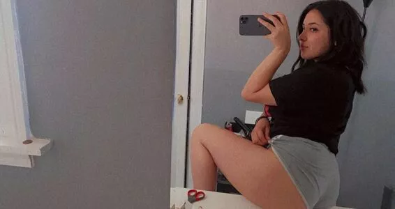 Bbyanabella / Cashdollk8 / Katesoffia nude photo #0017