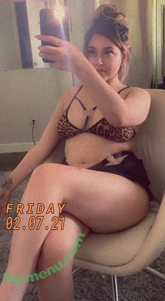 Bbyanabella nude photo #0008 (Cashdollk8 / Katesoffia)