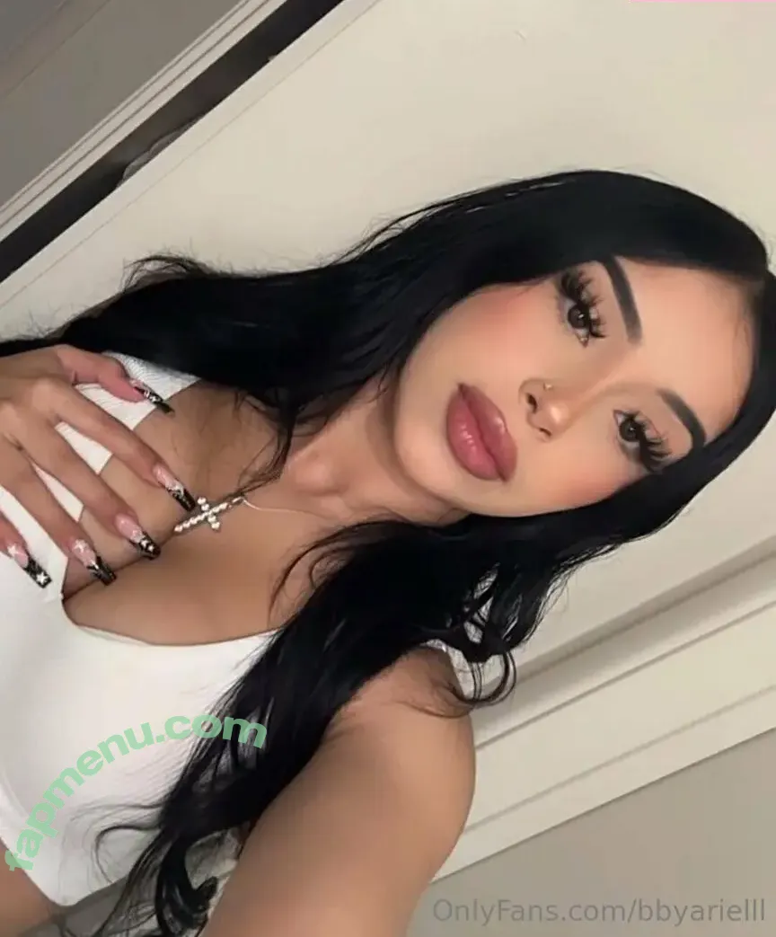 Bbyarielll nude photo #0042 (ariellmarriee / babyariel)
