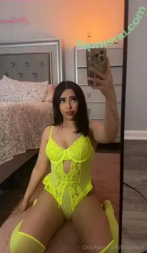 bbyarielll / babyariel nude photo #0001