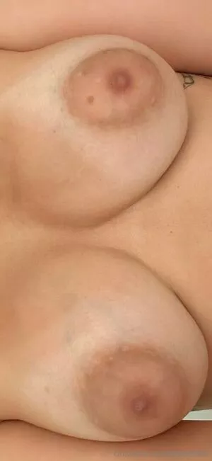 bbybethhh / bbybethhh_ nude photo #0075