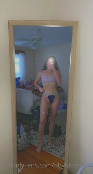 bbyblosssom / babyblossomshop nude photo #0083