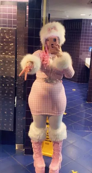  nude photo #0004