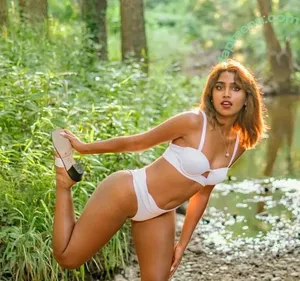 bbyg6rl / bbygrll nude photo #0015