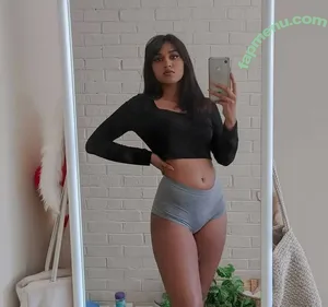 bbyg6rl / bbygrll nude photo #0050