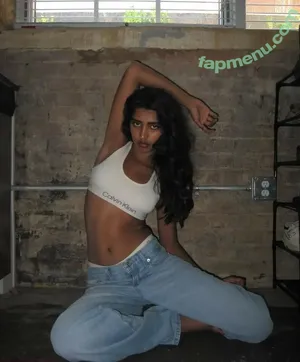 bbyg6rl / bbygrll nude photo #0242