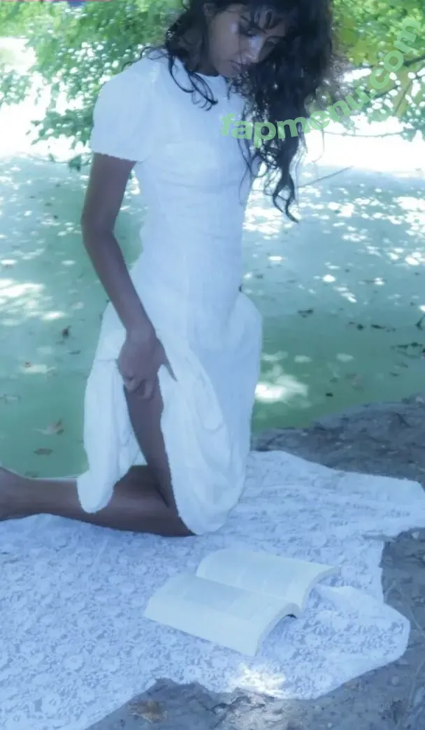 bbyg6rl nude photo #0132 (bbygrll)