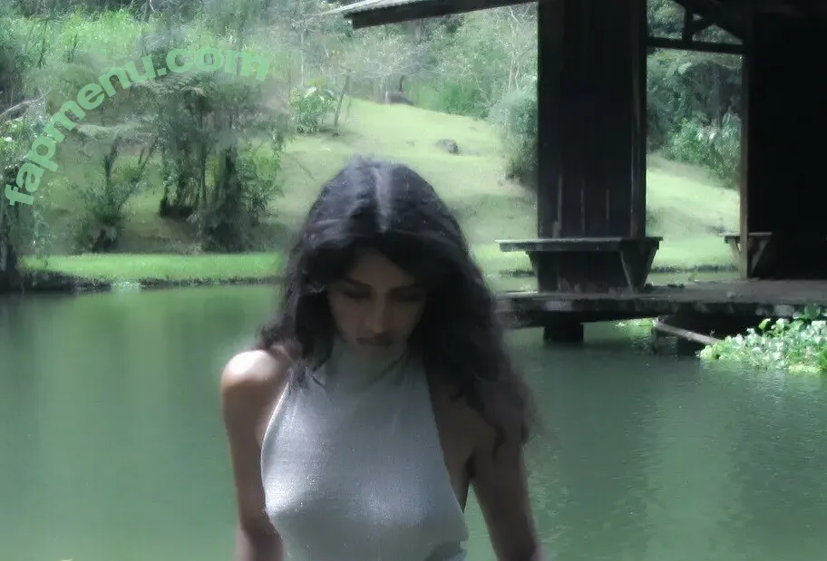 bbyg6rl nude photo #0200 (bbygrll)