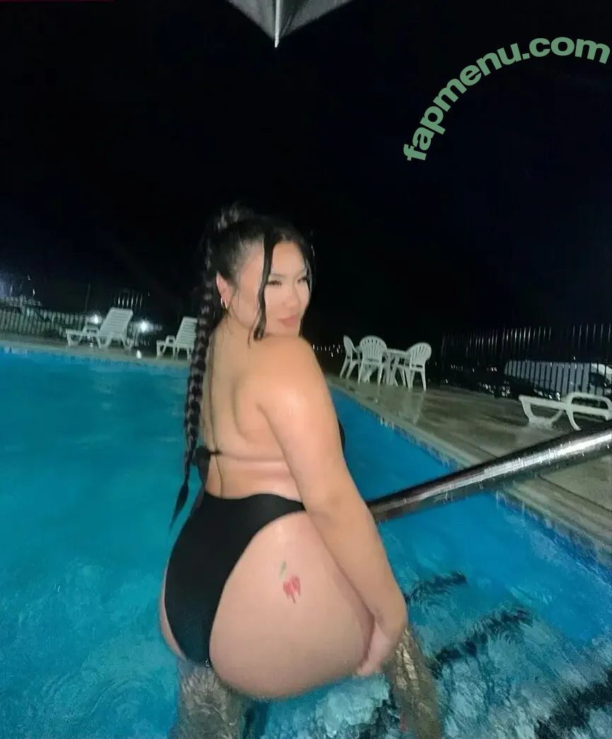 bbygirlcc nude photo #0003 (Cece / bbygirlcc_ / bbygirlcc__ / cecerosee)