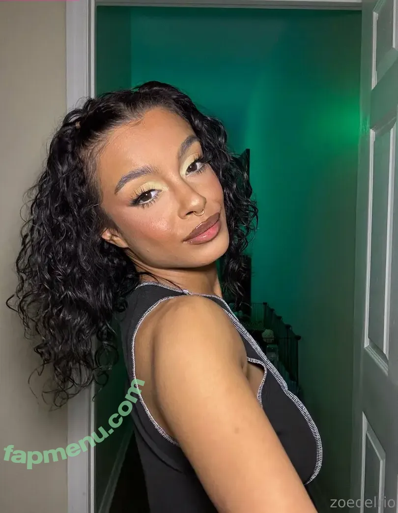 bbygirlzoexxx nude photo #0018 (bbygirlzoee)
