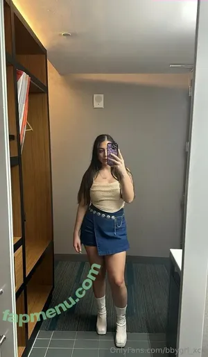 Bbygrl_xcx / Kali nude photo #0039