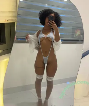 bbygrlnyyy / byygrlny / nyymonet_ nude photo #0016