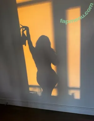  nude photo #0001