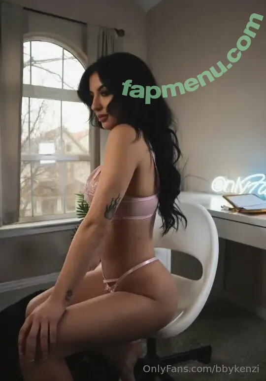 bbykenzi nude photo #0005 (bbykenzi)