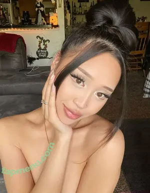  nude photo #0004