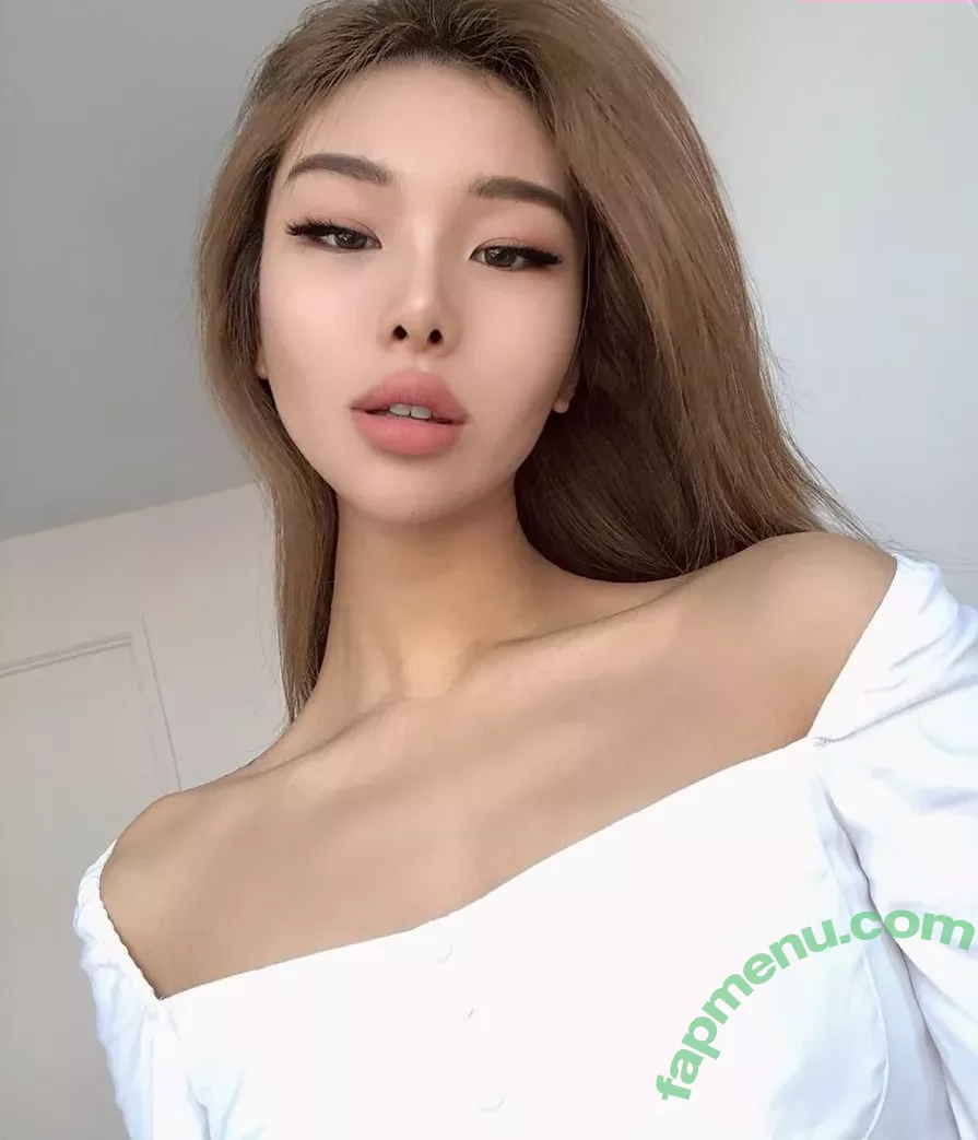 bbymari nude photo #0049 (bbymari._ / mariyknight)
