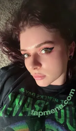 bbynessax / bbynessaxoxo nude photo #0002