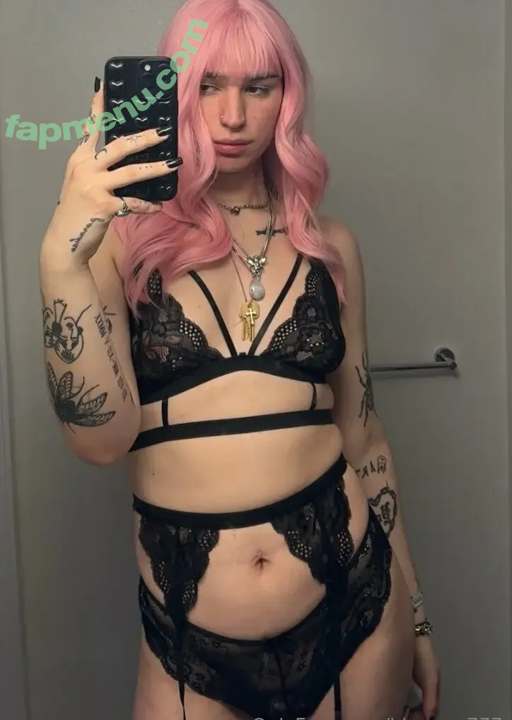 bbyrave777 nude photo #0002 (bbyrave777)