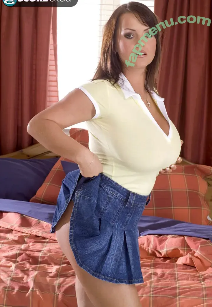 Bea Flora nude photo #0010 (florabeanyc / myboobs_eu)