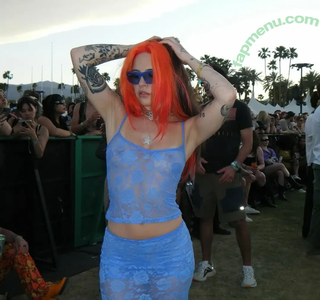 Bea Miller nude photo #0297 (beamiller)