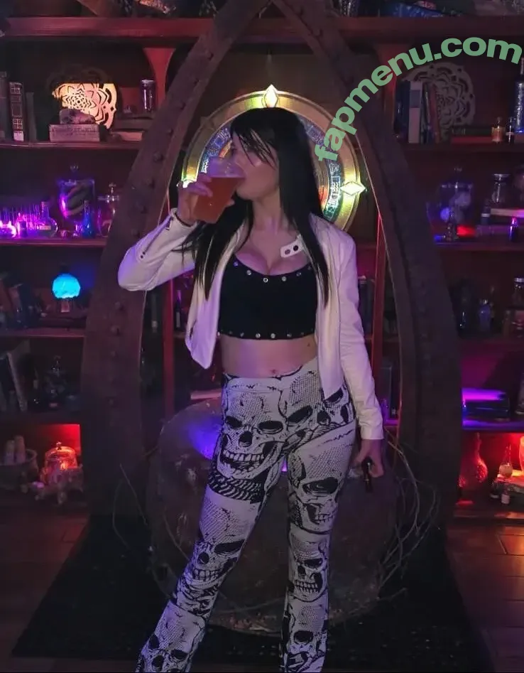 Bea Priestley nude photo #0575 (Blair Davenport / bdavenportwwe / bpriestley)