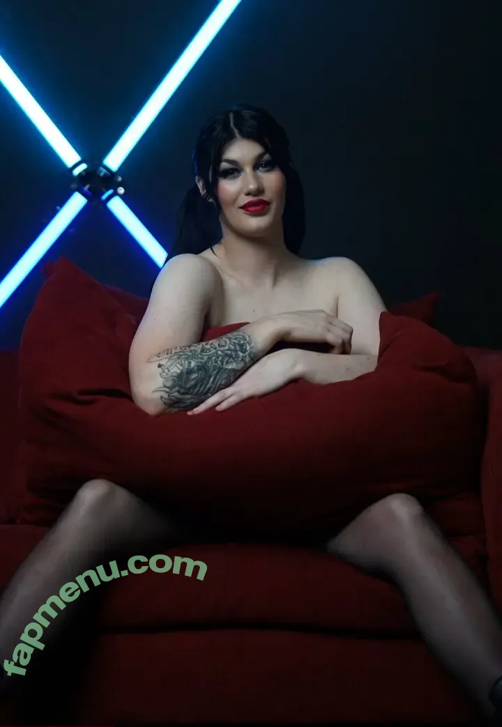 Bea Priestley nude photo #0649 (Blair Davenport / bdavenportwwe / bpriestley)